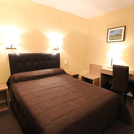 Hotel Le Valaurie Saint-Nazaire  외부 사진