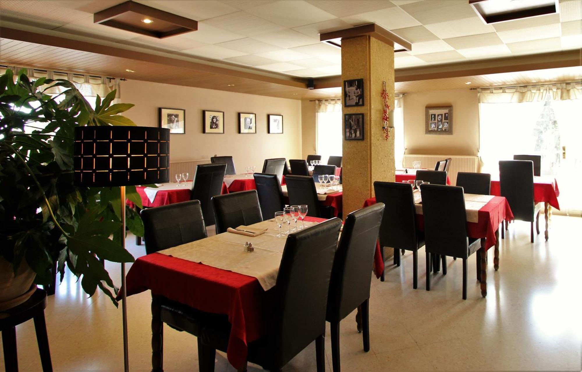 Hotel Le Valaurie Saint-Nazaire  외부 사진