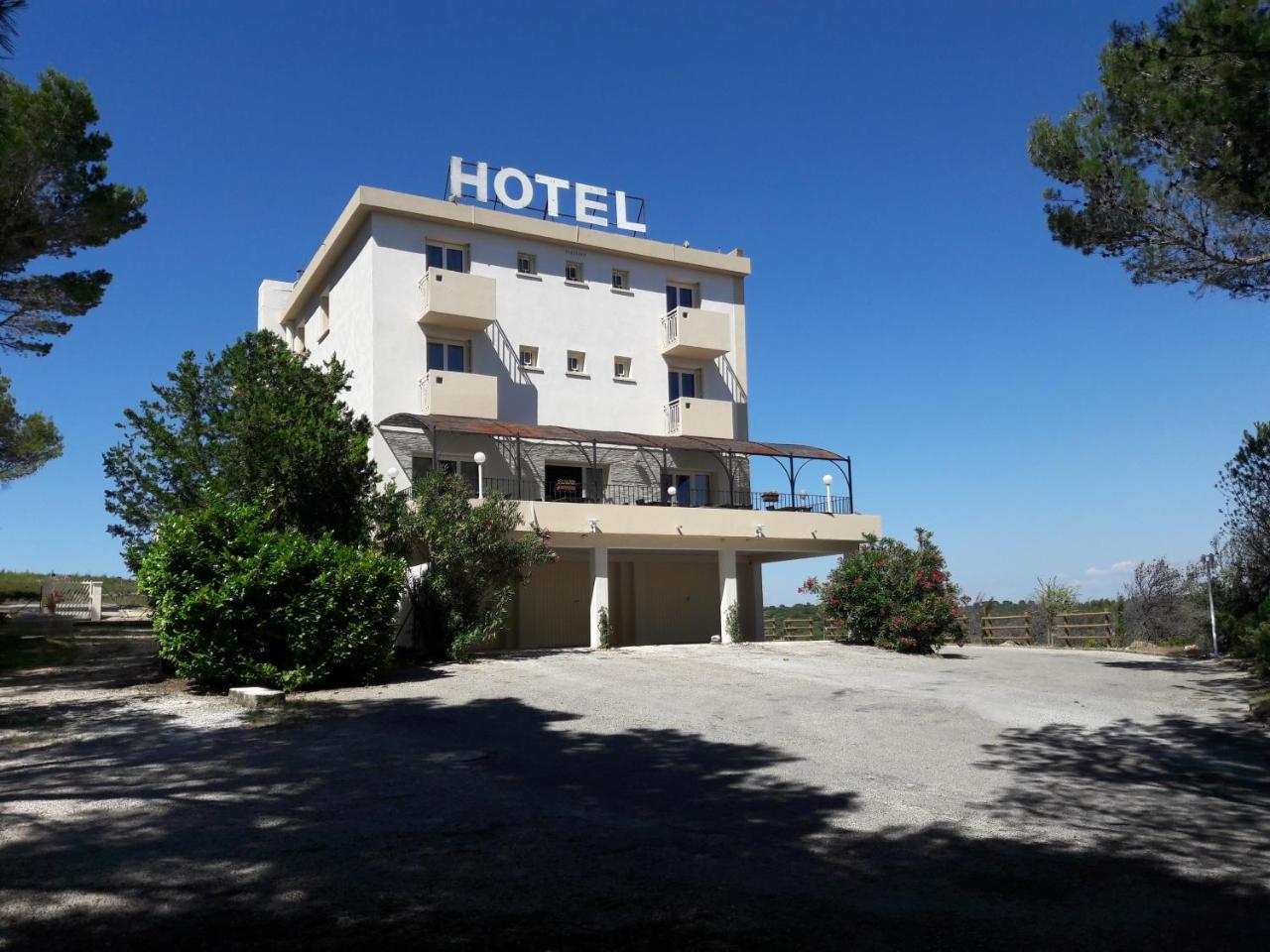 Hotel Le Valaurie Saint-Nazaire  외부 사진